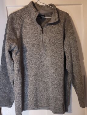 Sunice Men’s Gray Half-Zip Sweater Pullover
